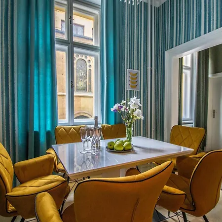 Daire Place Of Grace - 3 Minutes From The Museum And Old Town Prag